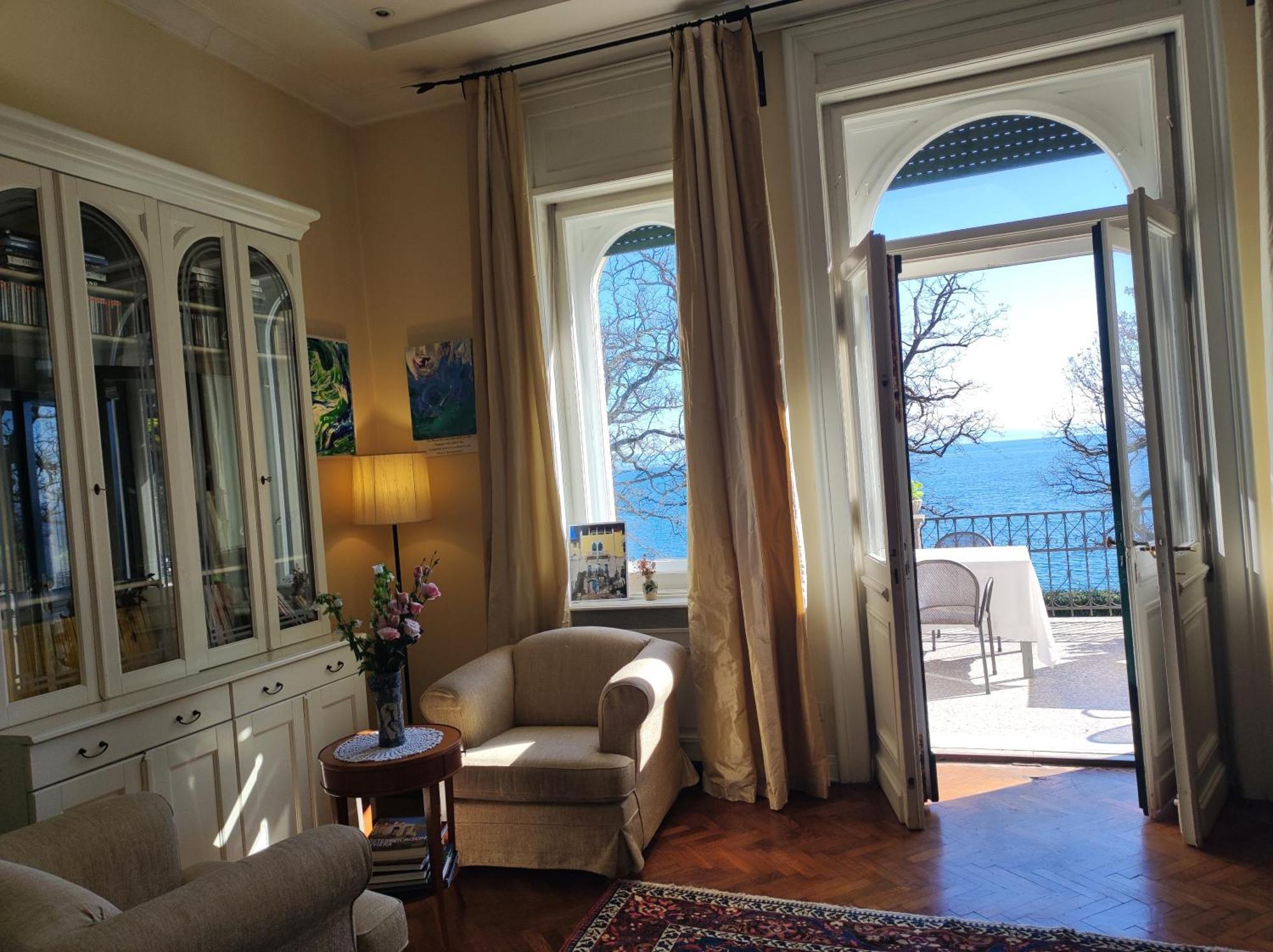 Hotel Villa Astra Lovran Exteriér fotografie