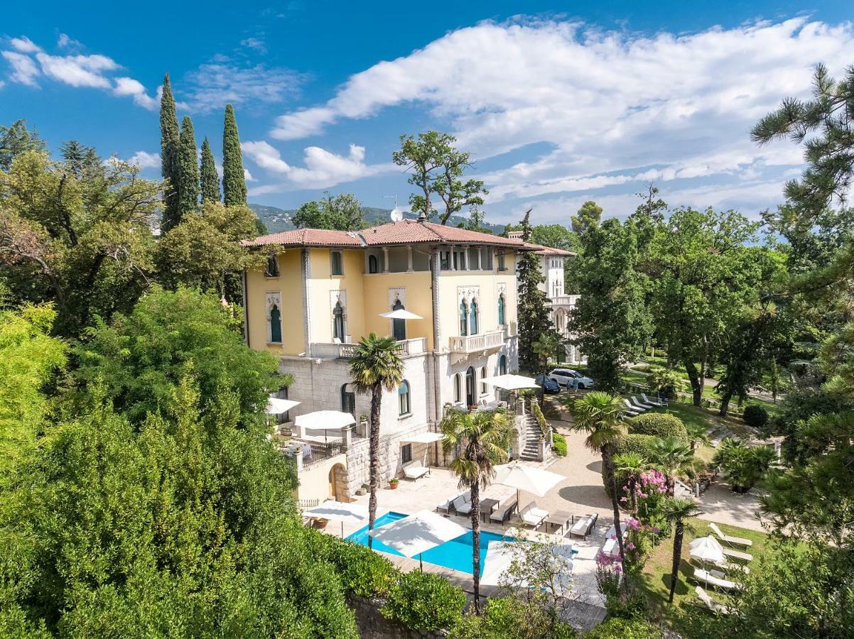 Hotel Villa Astra Lovran Exteriér fotografie