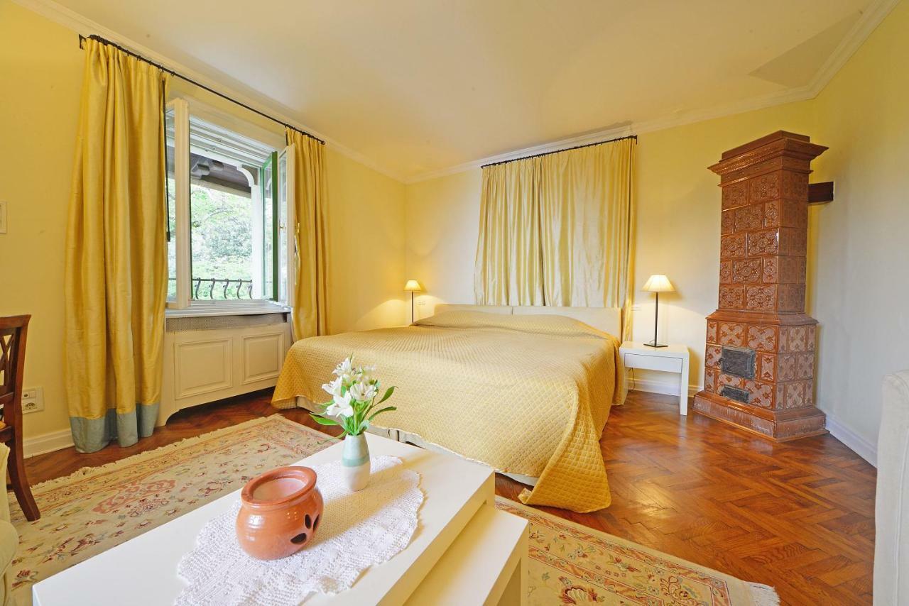 Hotel Villa Astra Lovran Exteriér fotografie